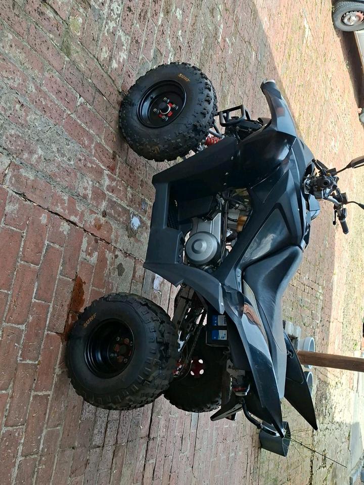 Weitere Motorräder verkaufe Adly Quad 2008 — interior