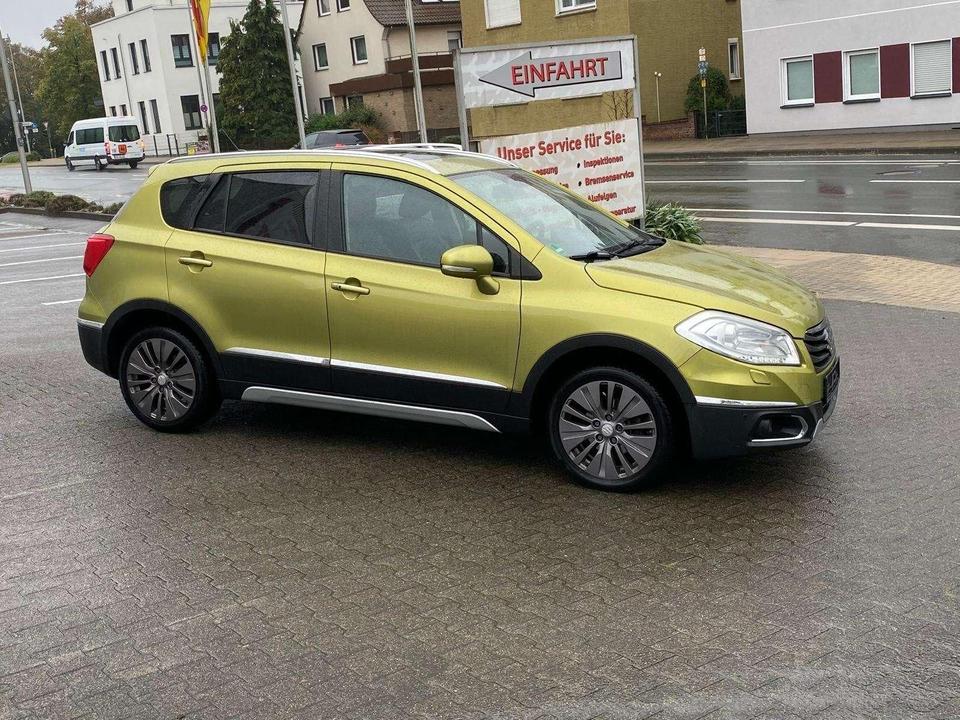 Suzuki SX4 S-Cross 2013 — вигляд ззаду