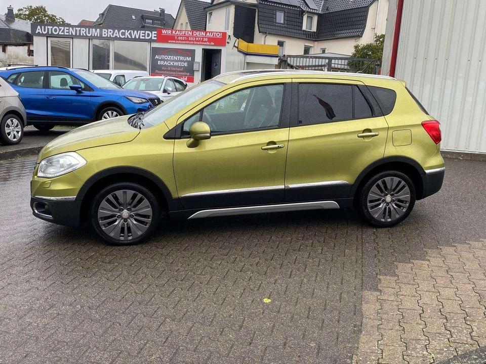Suzuki SX4 S-Cross 2013 — салон