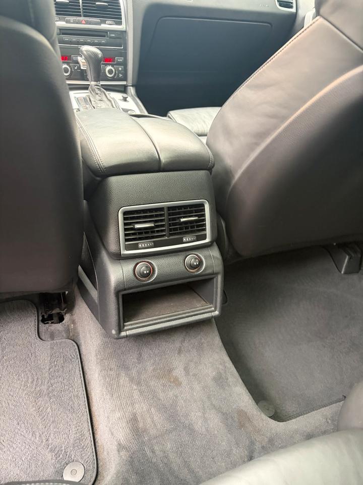 Audi Q7 2007 — photo 16