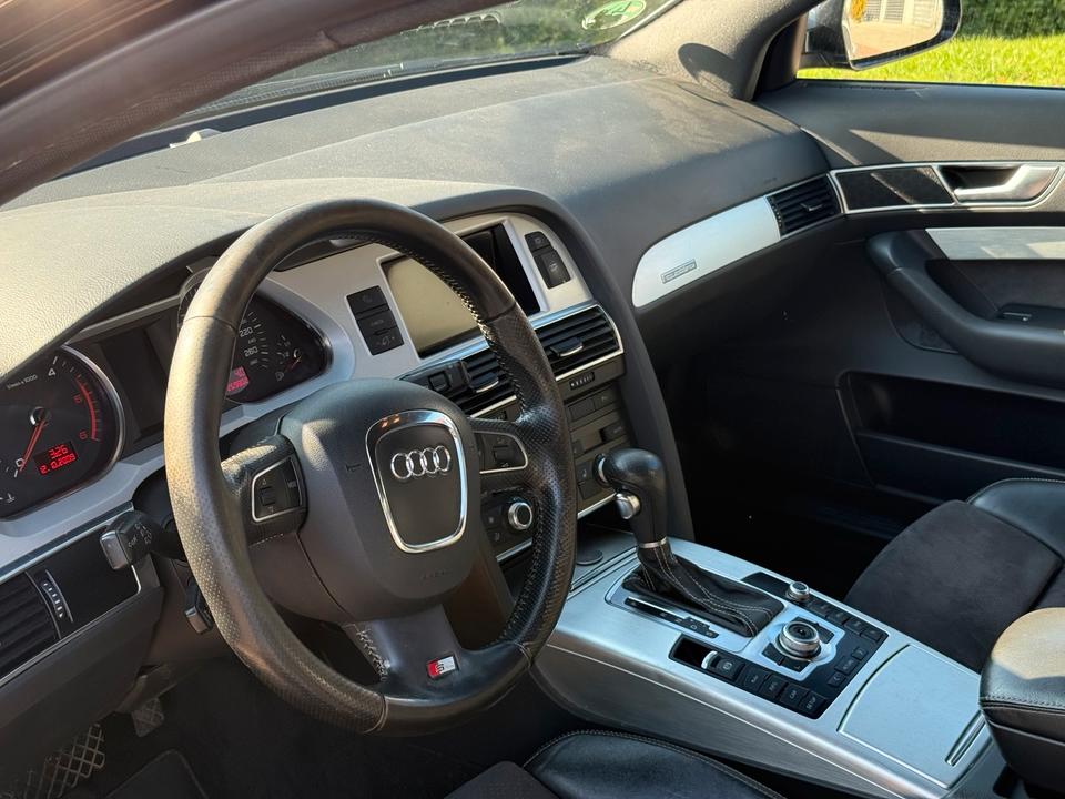 Audi A6 2010 — photo 8