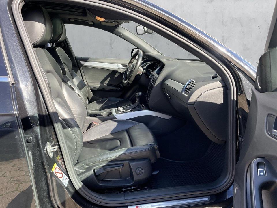 Audi A4 2009 — photo 16