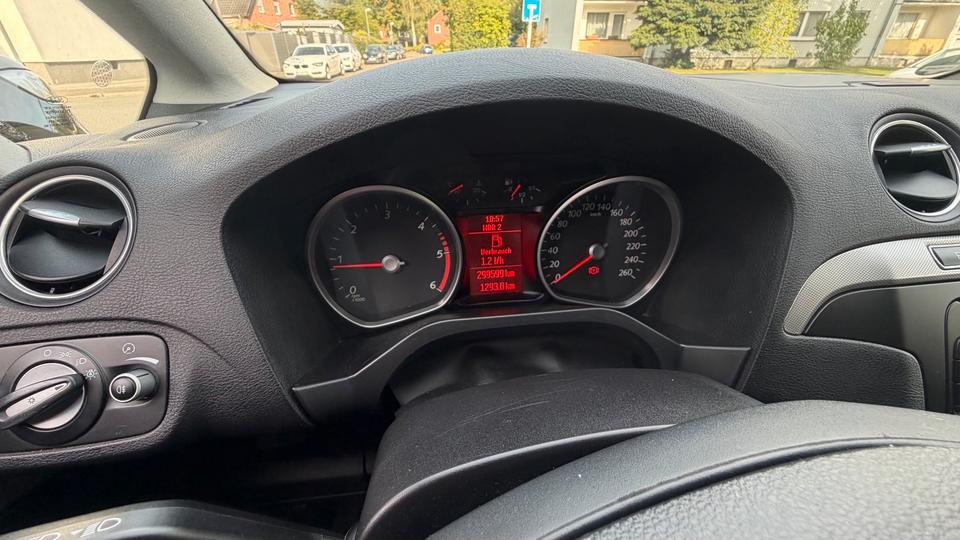 Ford S-Max 2012 — photo 6
