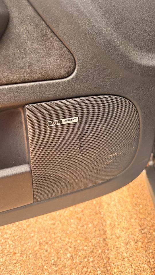 Audi A4 2005 — photo 9