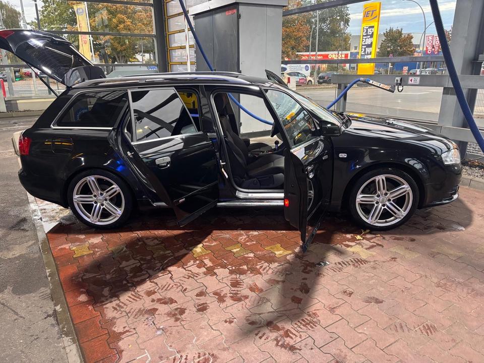 Audi A4 2009 — photo 5