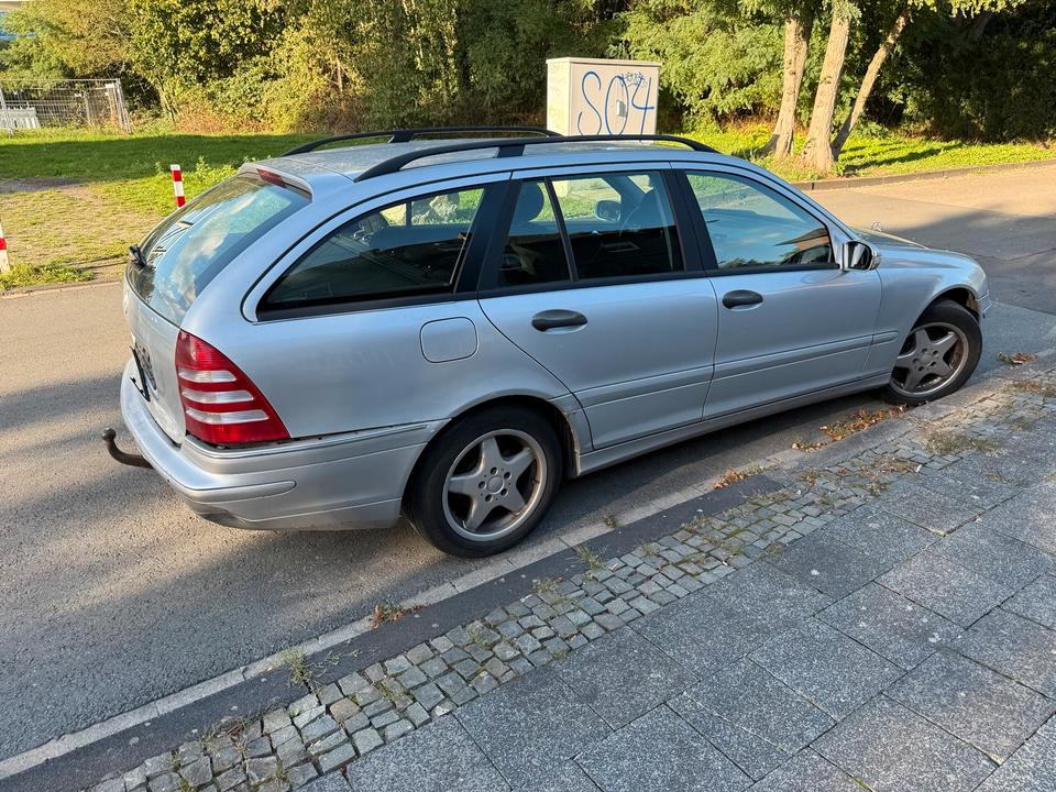 Mercedes Benz C 220 2006 — photo 5