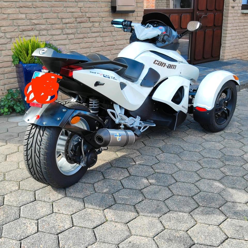 Weitere Motorräder Can Am Spyder RS 2012 — interior