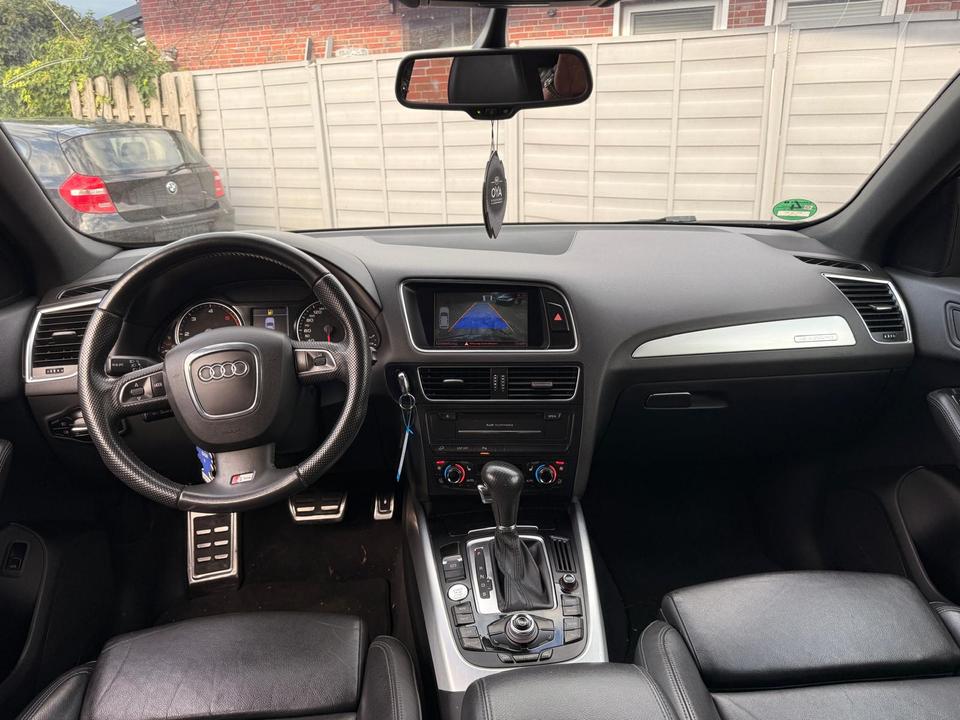 Audi Q5 2009 — photo 10