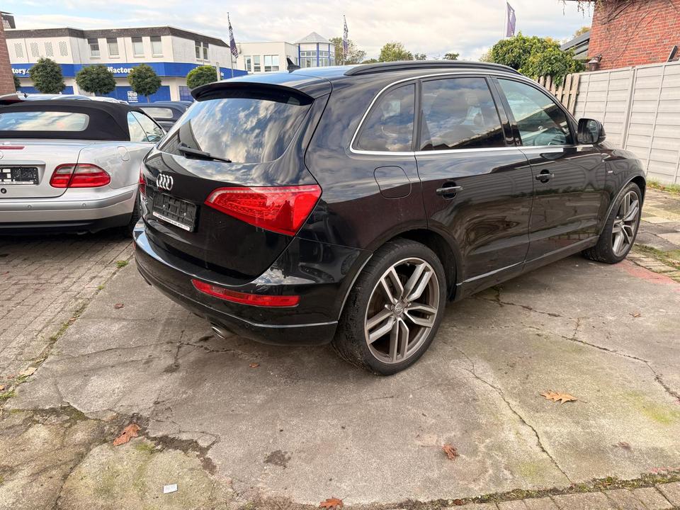 Audi Q5 2009 — engine