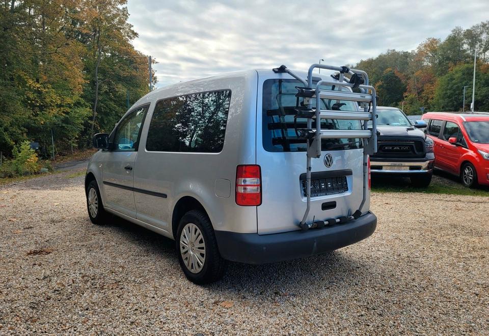 Volkswagen Caddy 2013 — салон