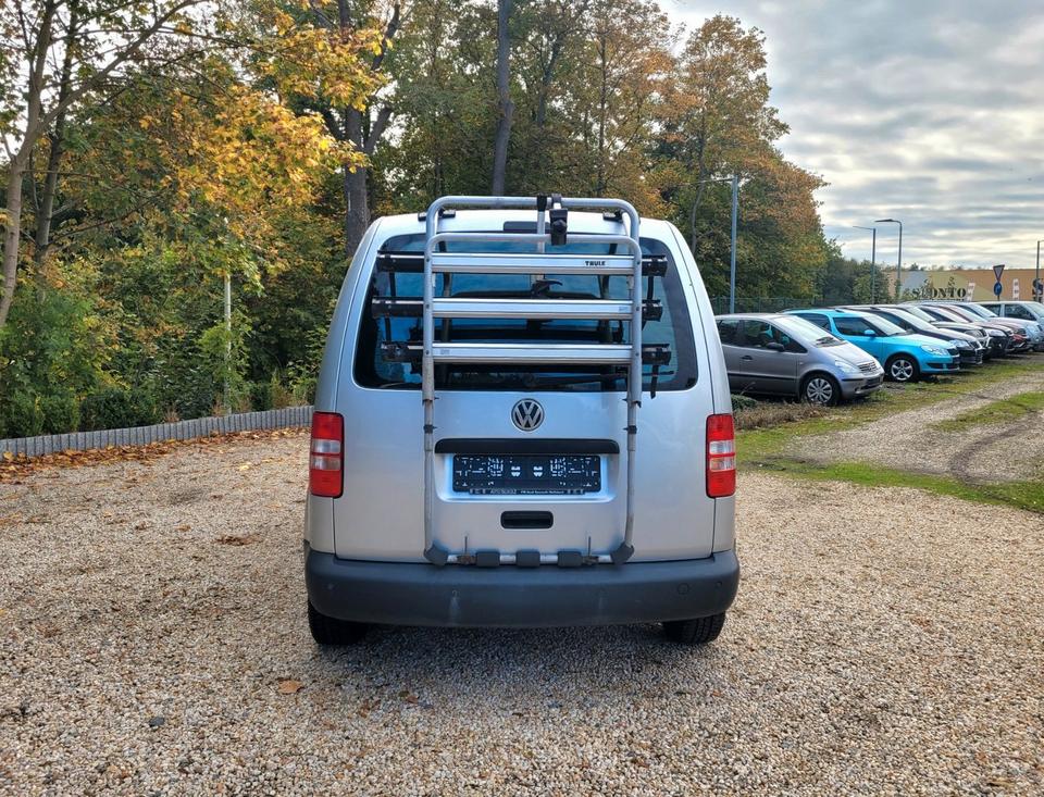 Volkswagen Caddy 2013 — двигун
