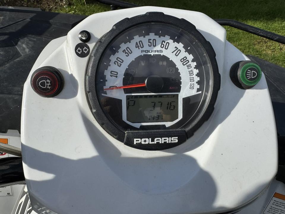  Quad ATV Polaris Sportsman 570 mit Heckkoffer und LOF Zulassung 2014 — rear view