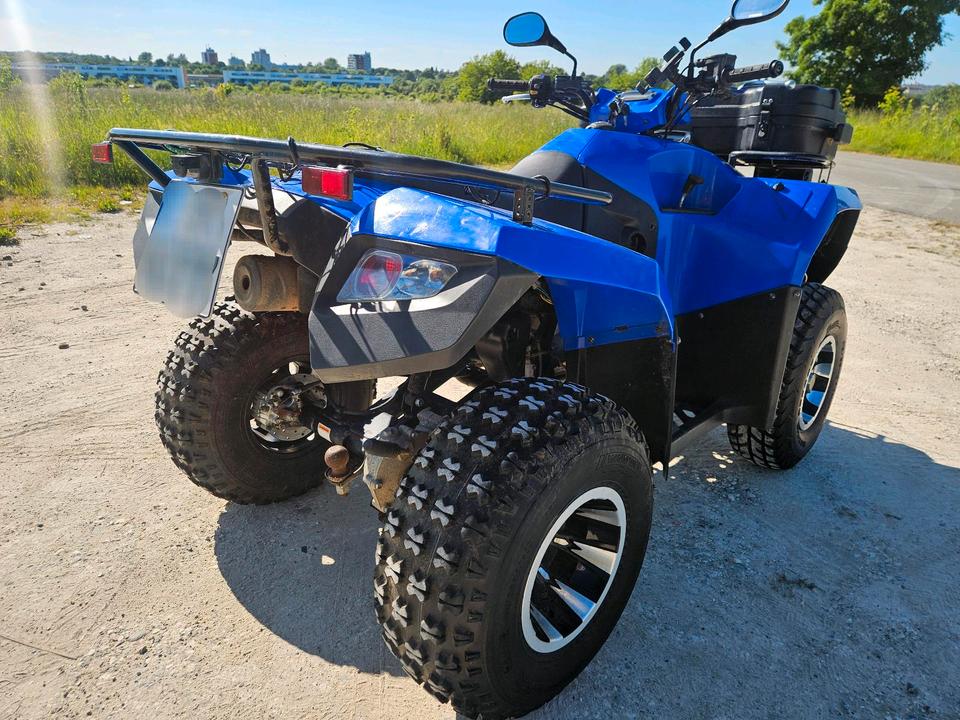 Kymco MXU 300 R Quad – guter Zustand – TÜV bis 10/2027 2015 — interior