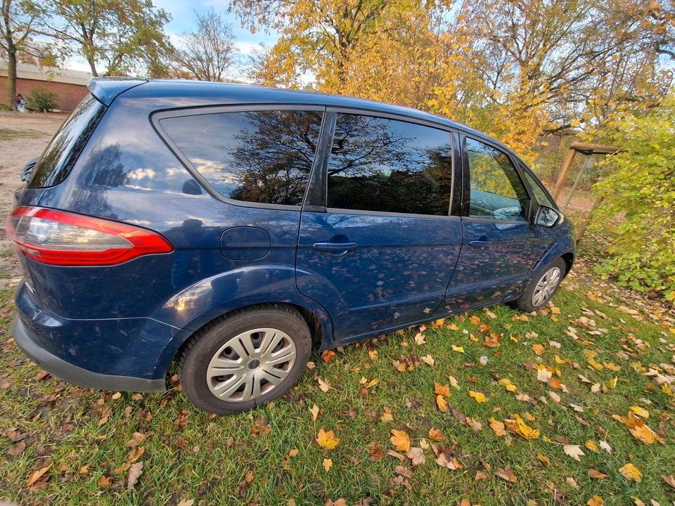 Ford S-Max 2010 — photo 5