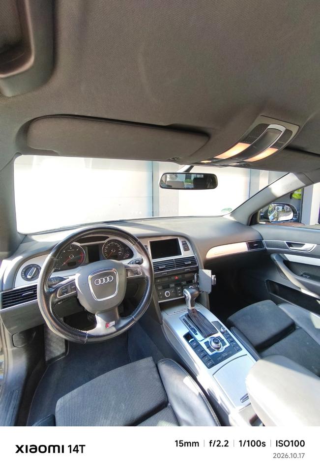 Audi A6 2010 — photo 11