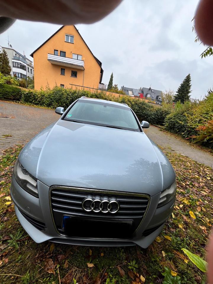 Audi A4 2008 — вигляд ззаду