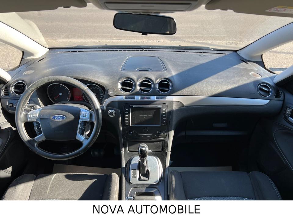 Ford S-Max 2015 — photo 13