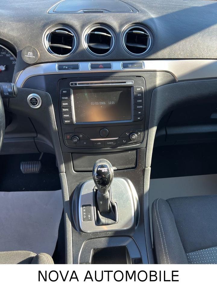 Ford S-Max 2015 — photo 15