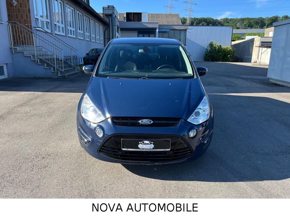 Ford S-Max 2015 — photo 20