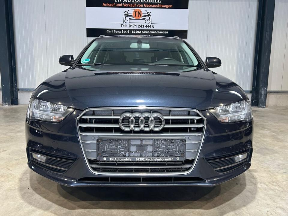 Audi A4 2012 — rear view