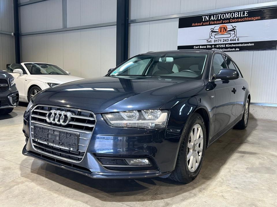 Audi A4 2012 — interior