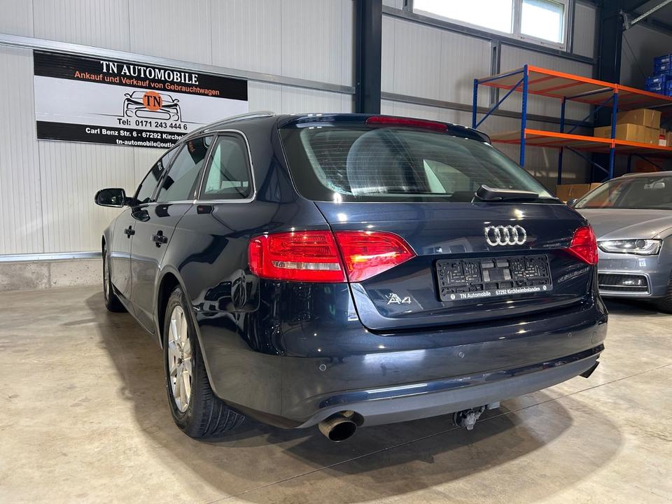 Audi A4 2012 — photo 5