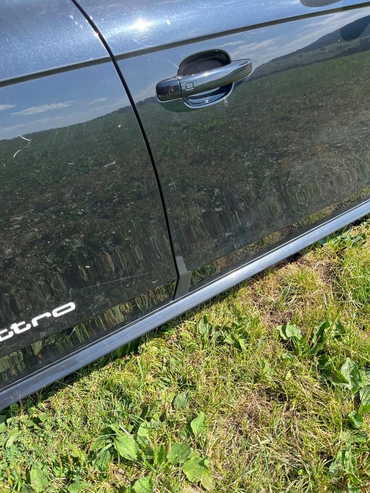 Audi A4 2011 — photo 13
