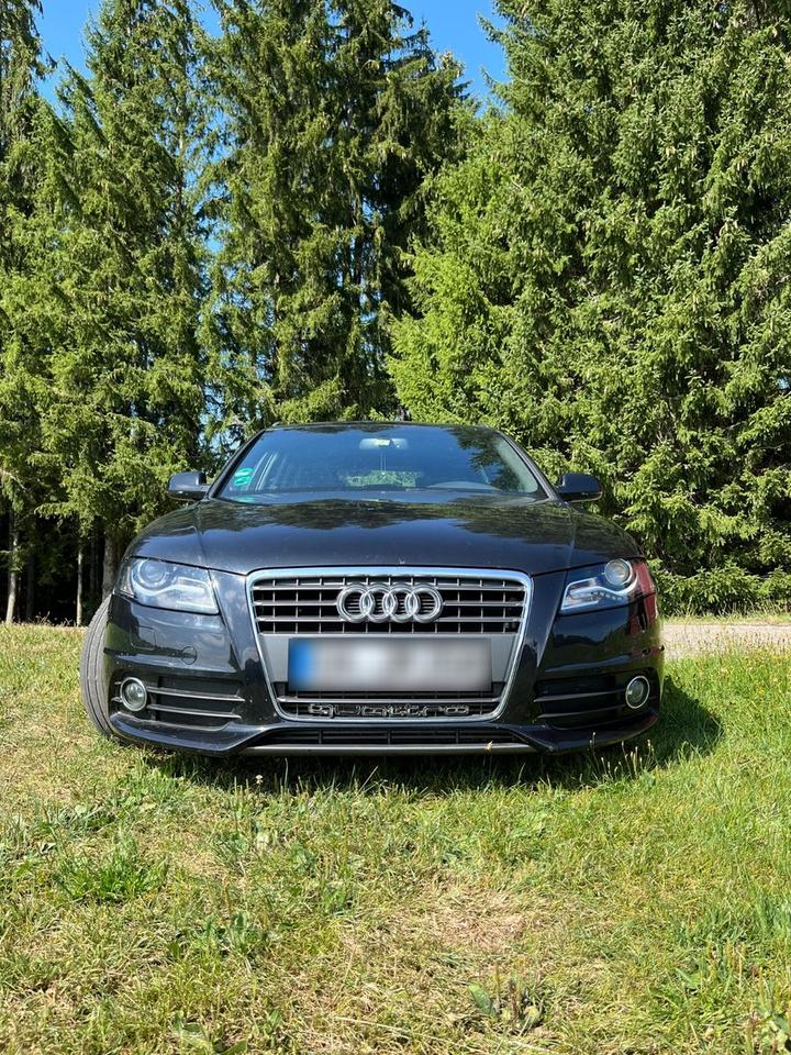 Audi A4 2011 — photo 5