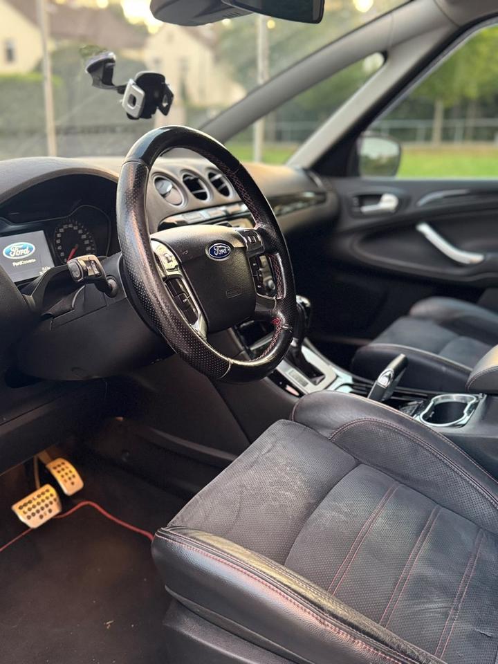 Ford S-Max 2013 — photo 7