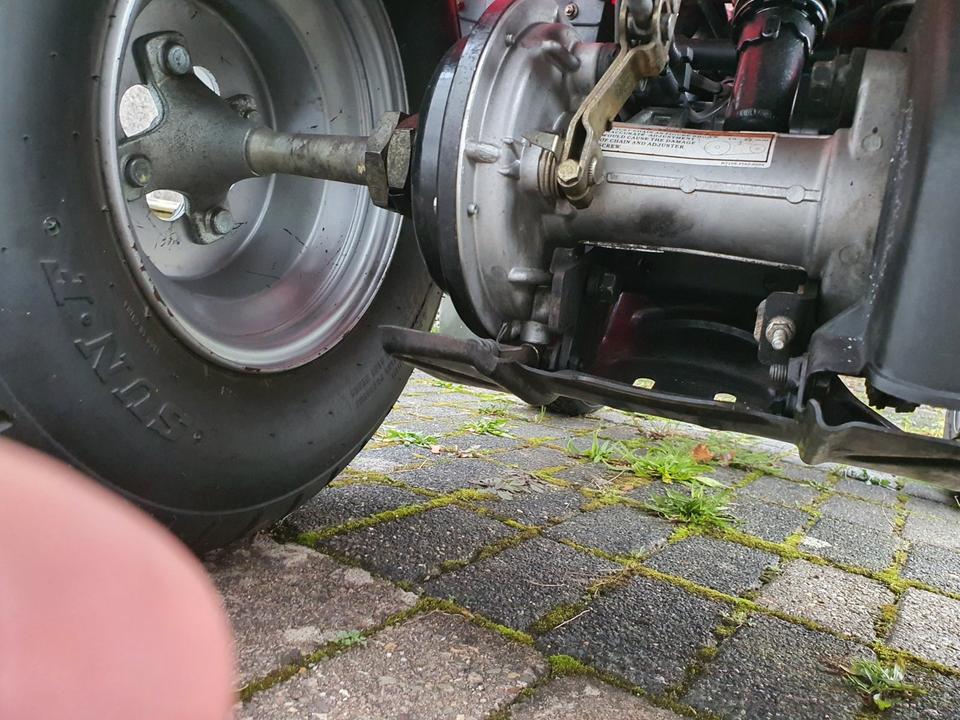 Weitere Motorräder Yukon Quad 125 ccm mit Honda Motor und TÜV 2010 — photo 5