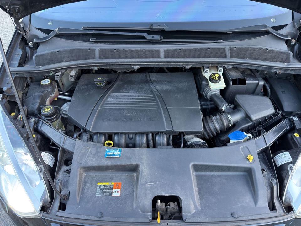 Ford S-Max 2008 — photo 14