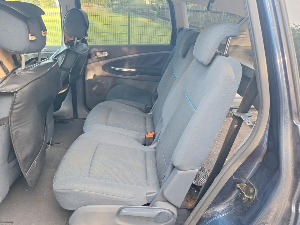 Ford S-Max 2008 — photo 12