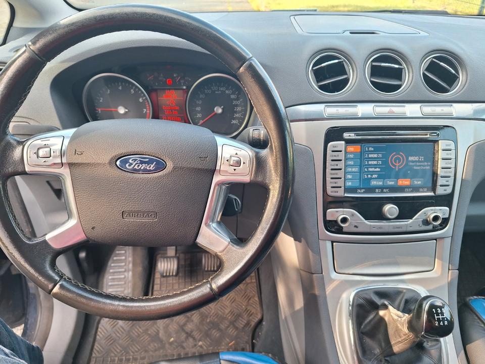 Ford S-Max 2008 — photo 9