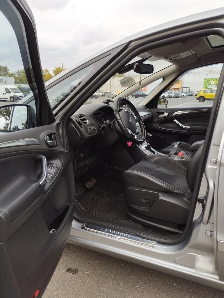 Ford S-Max 2009 — двигун