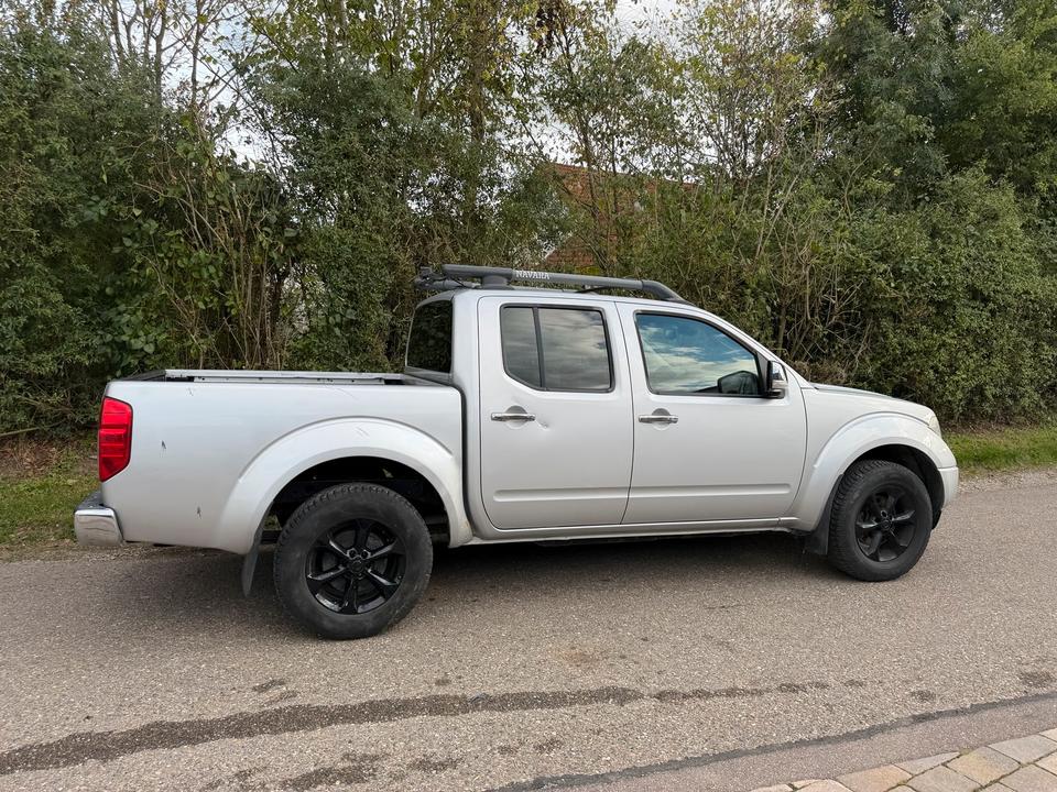Nissan Navara, 2008 — авто для ЗСУ з Європи