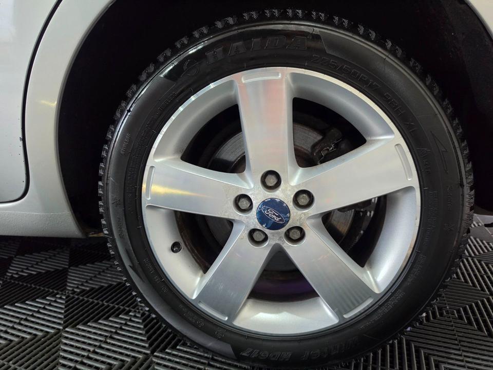 Ford S-Max 2009 — photo 10