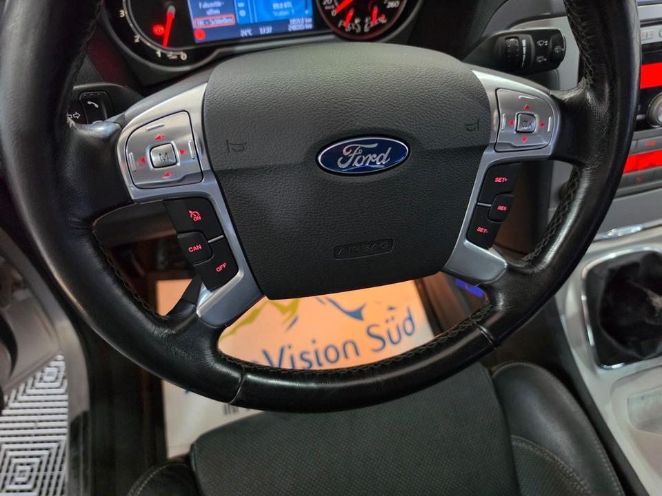 Ford S-Max 2009 — photo 20