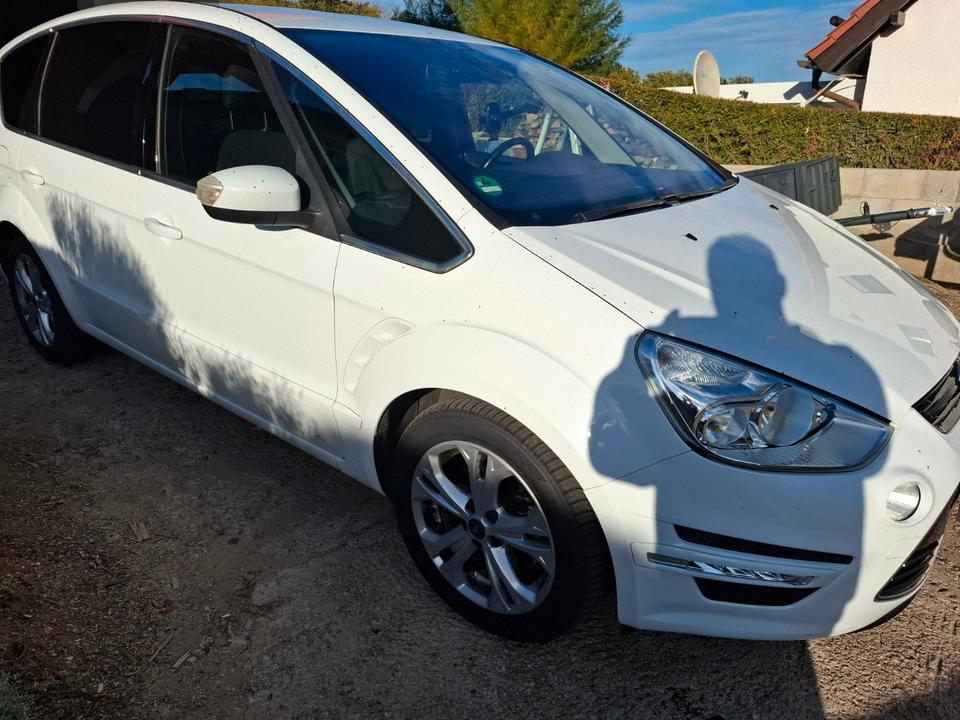 Ford S-Max 2013 — engine