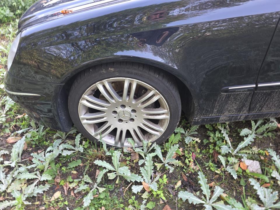Mercedes Benz E 200 2009 — photo 10