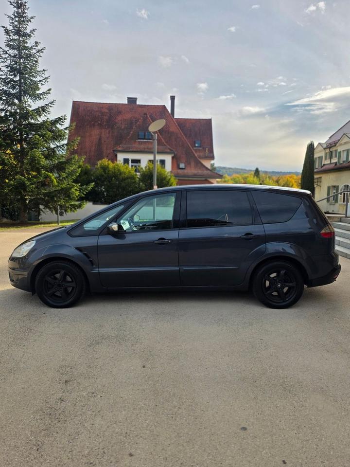 Ford S-Max 2009 — engine